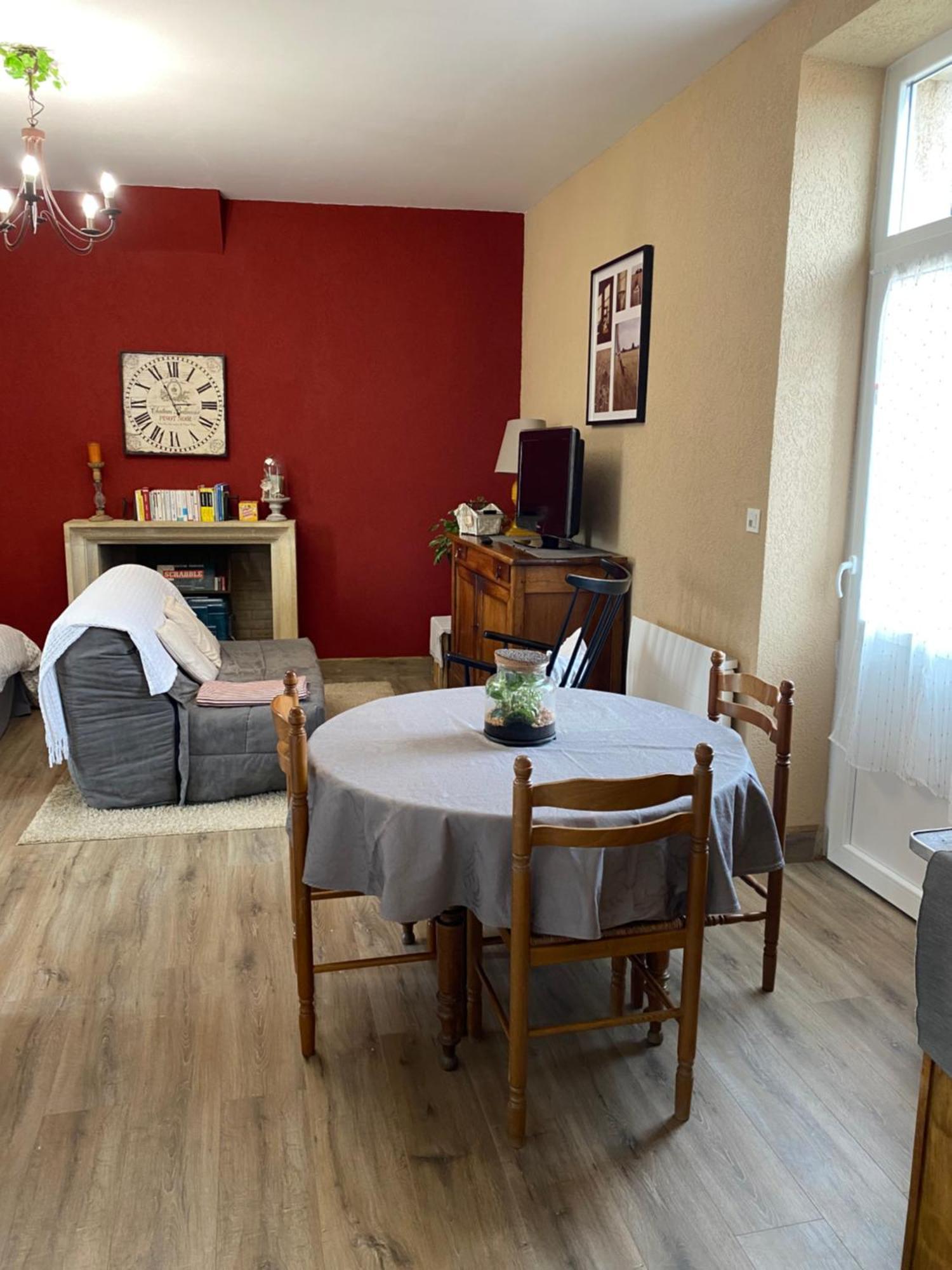 Studio Logis Les Roses Bourbon-lʼArchambault Extérieur photo
